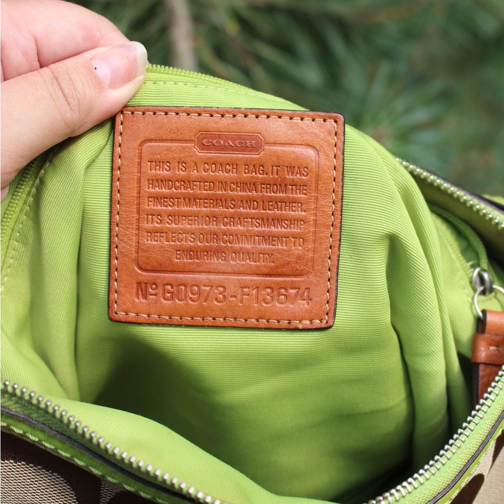 Coach Signature Canvas Shoulder Bag with Lime Green Trim - Picture 4 of 6